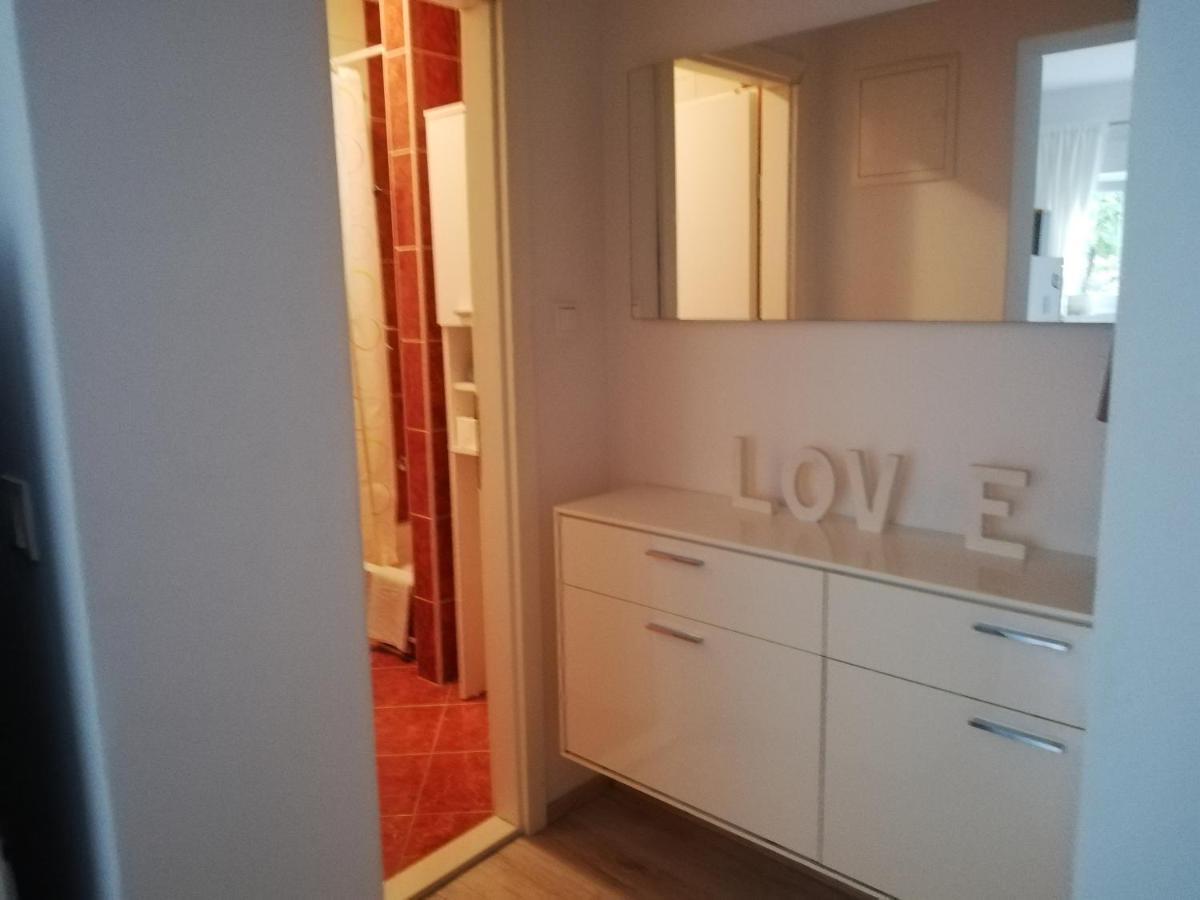 Apartmani Andrea Promajna Luaran gambar