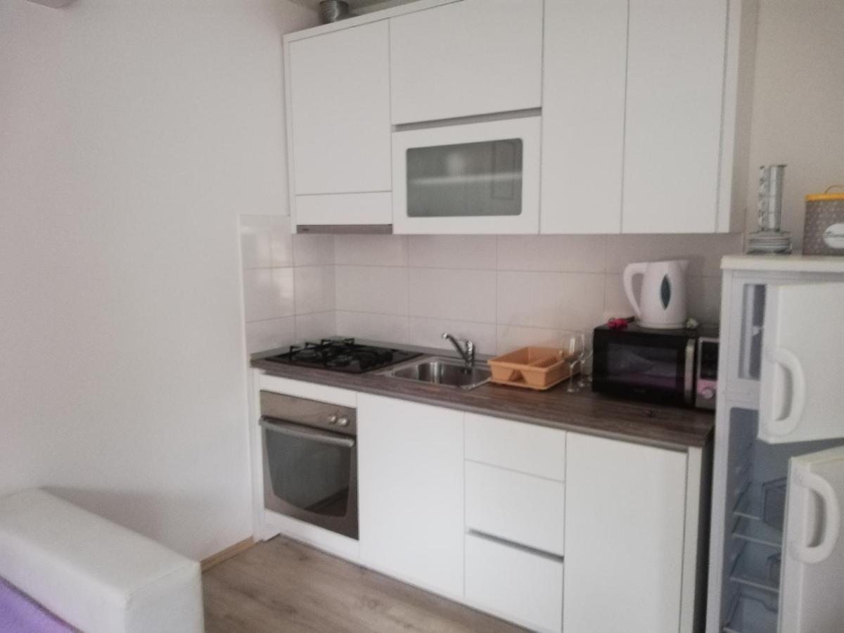 Apartmani Andrea Promajna Luaran gambar