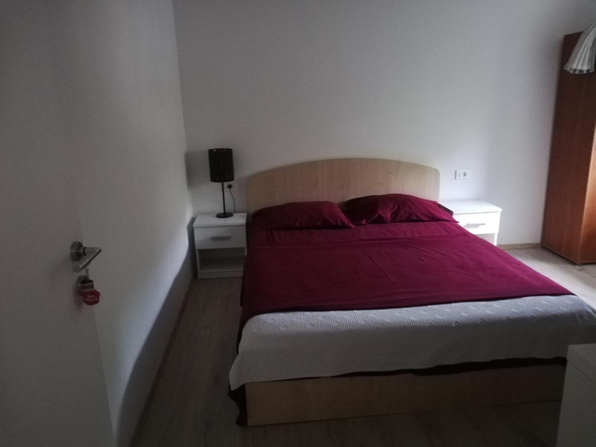 Apartmani Andrea Promajna Luaran gambar