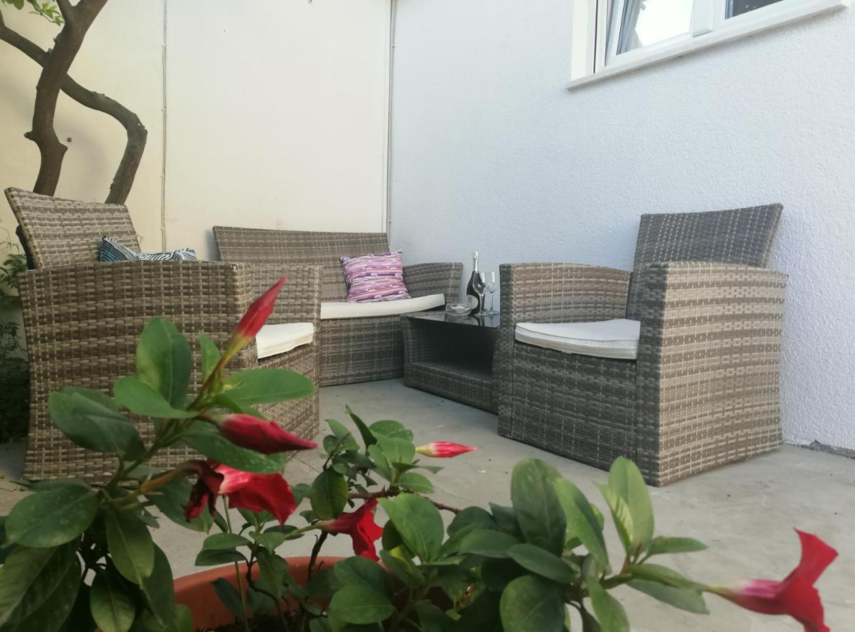 Apartmani Andrea Promajna Luaran gambar