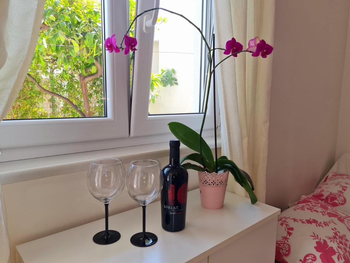 Apartmani Andrea Promajna Luaran gambar