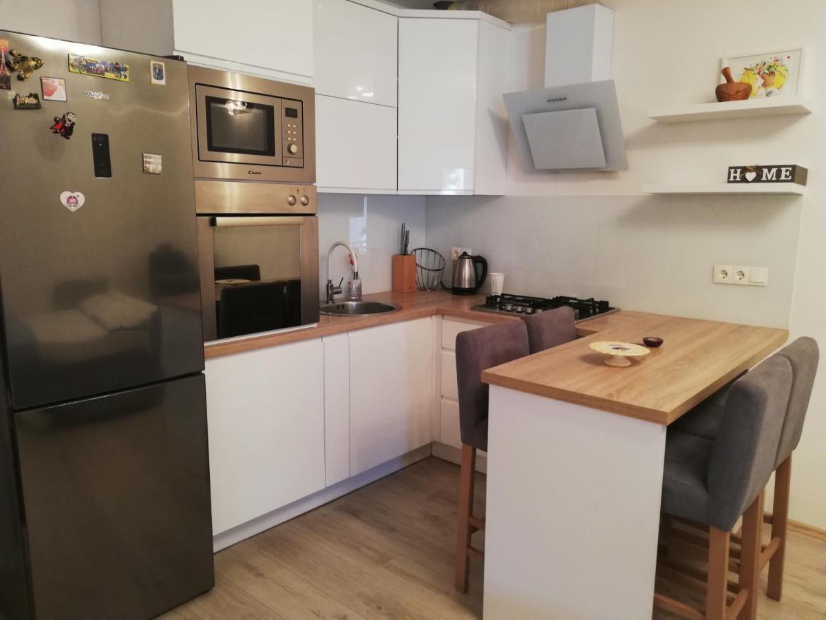 Apartmani Andrea Promajna Luaran gambar