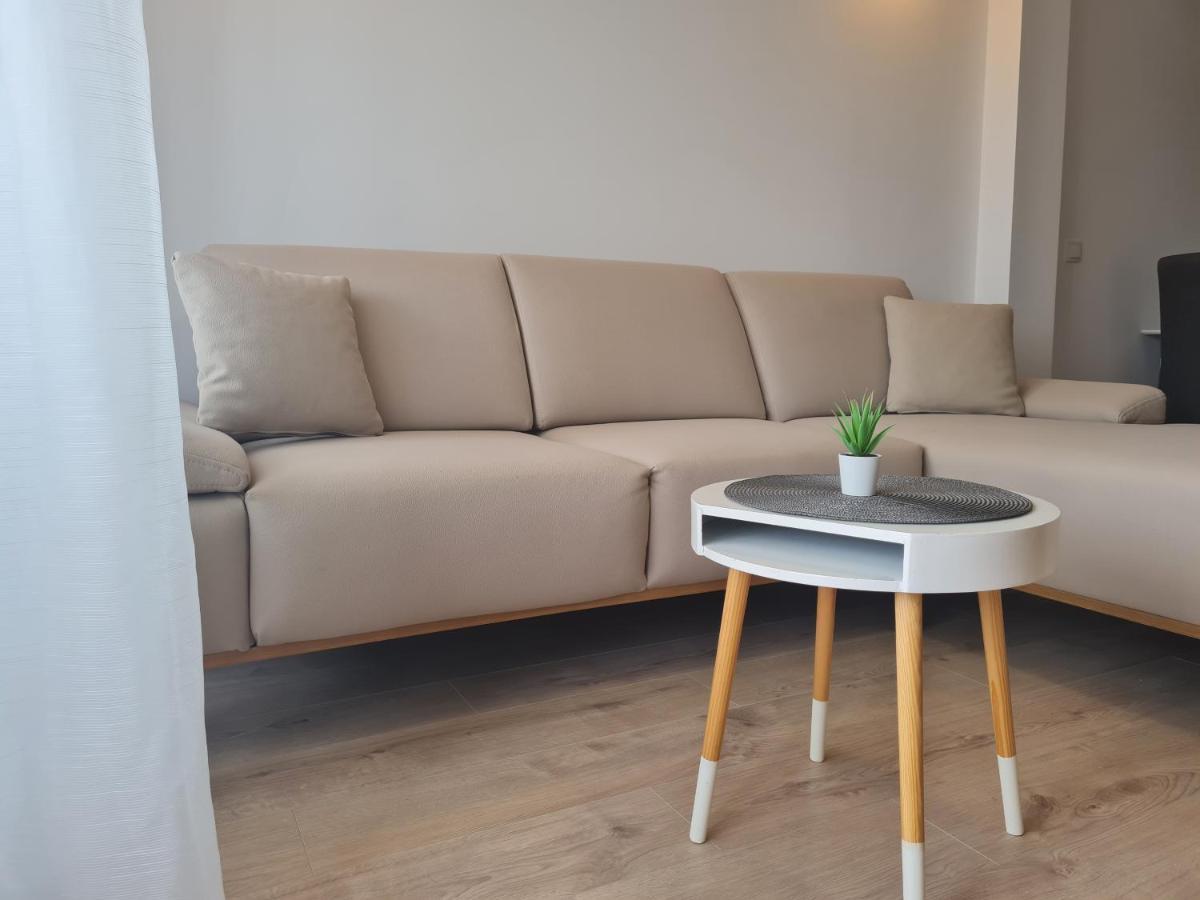 Apartmani Andrea Promajna Luaran gambar