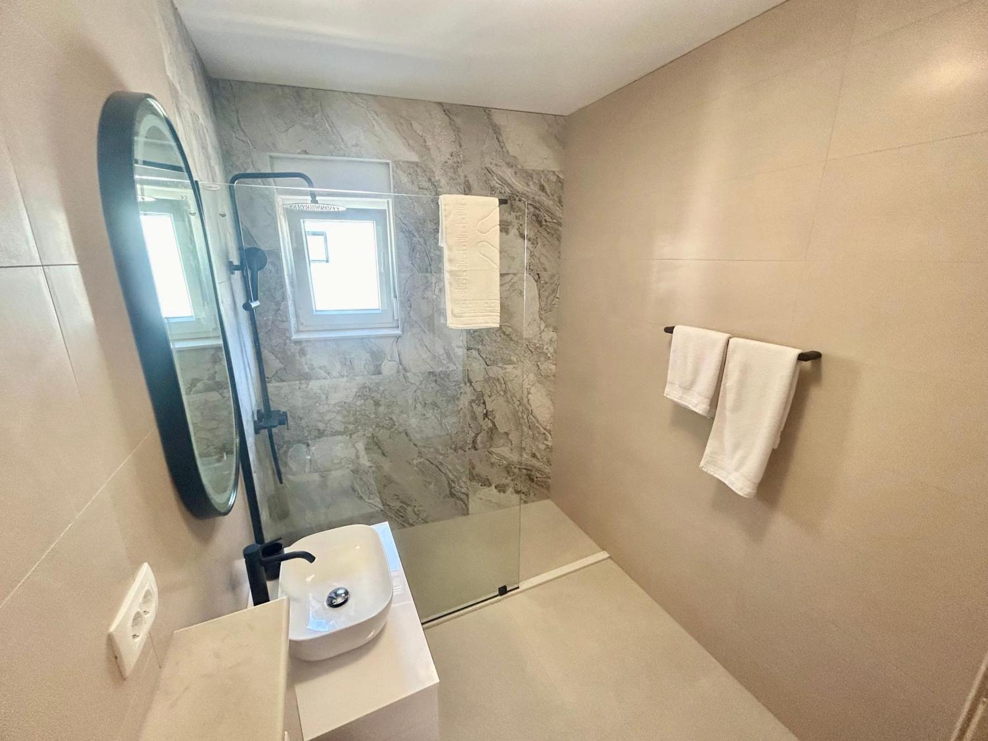 Apartmani Andrea Promajna Luaran gambar