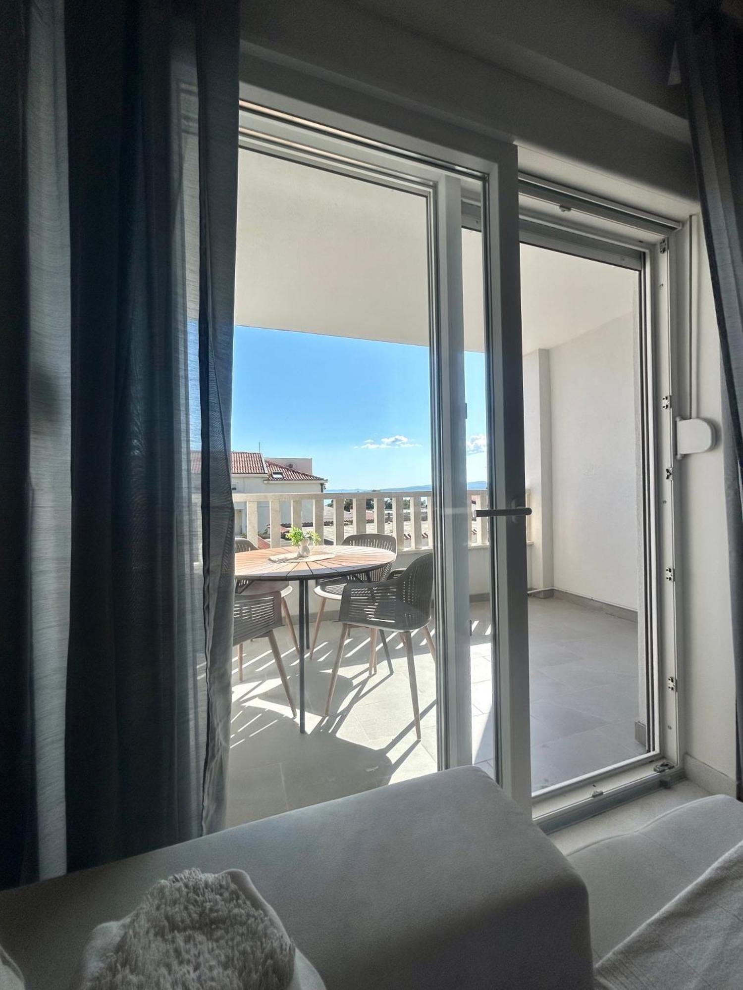 Apartmani Andrea Promajna Luaran gambar